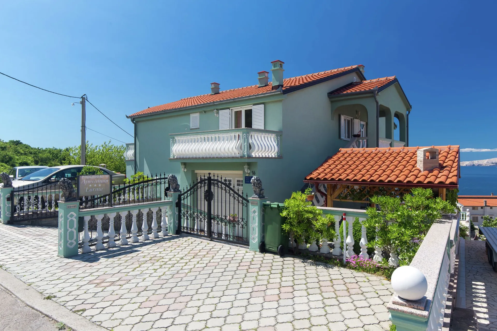 Extérieur maison de vacances (été)