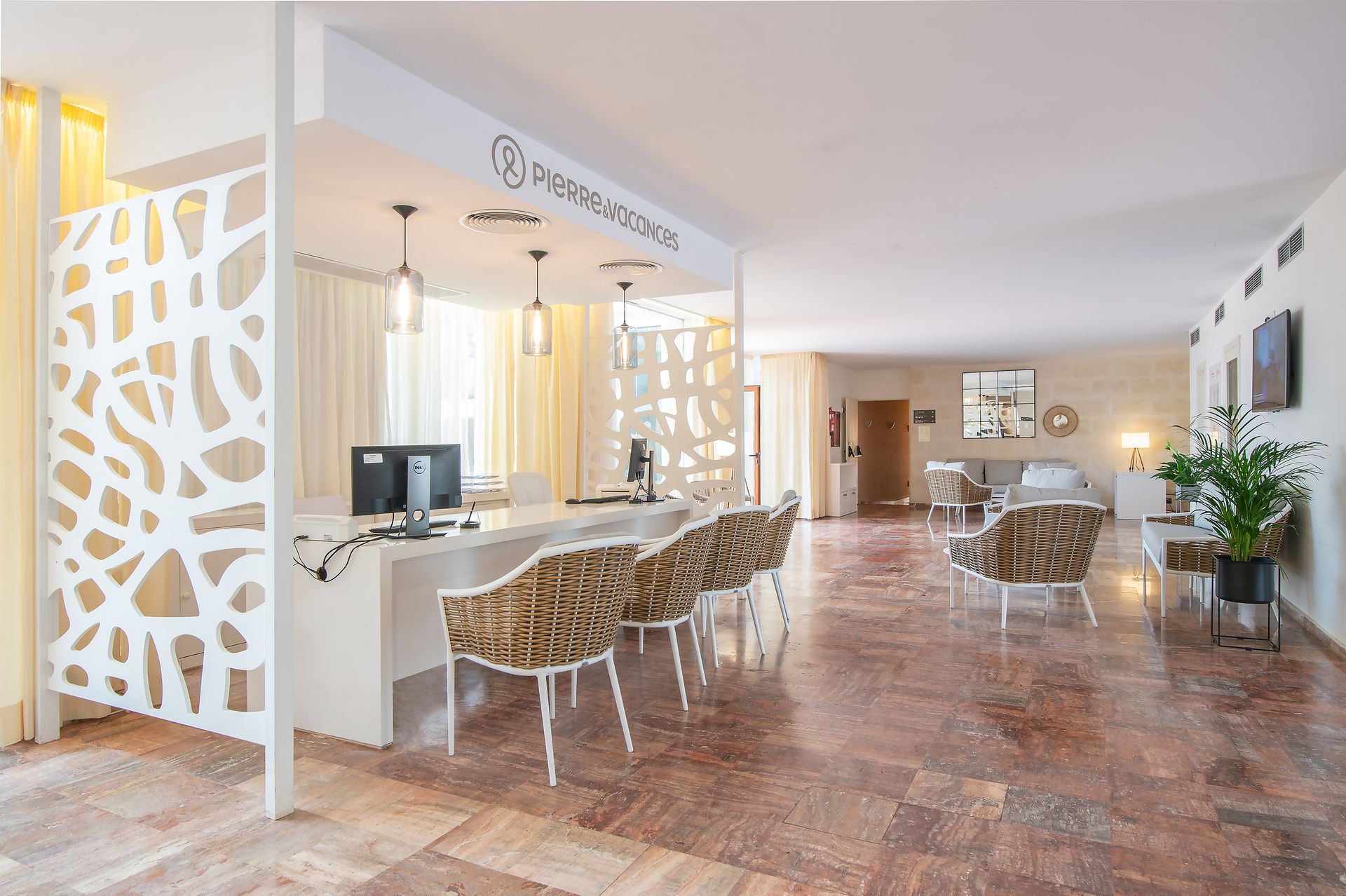 Pierre & Vacances Apartamentos Premium Menorca Binibeca, foto 2