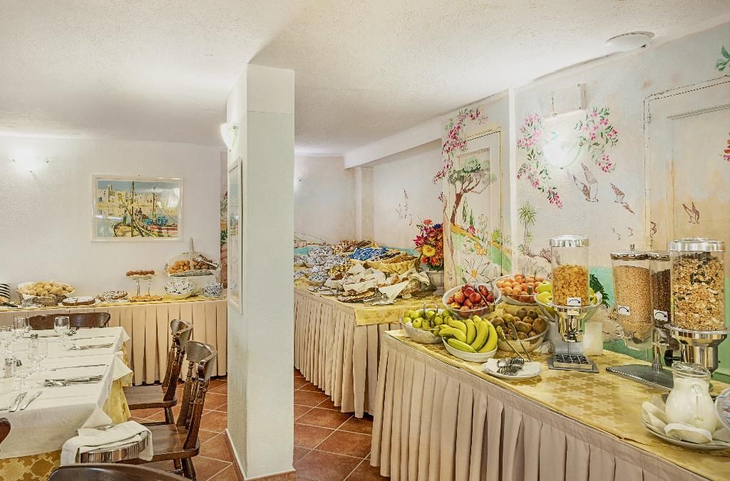 Colonna Beach Hotel & Apartments, foto 8