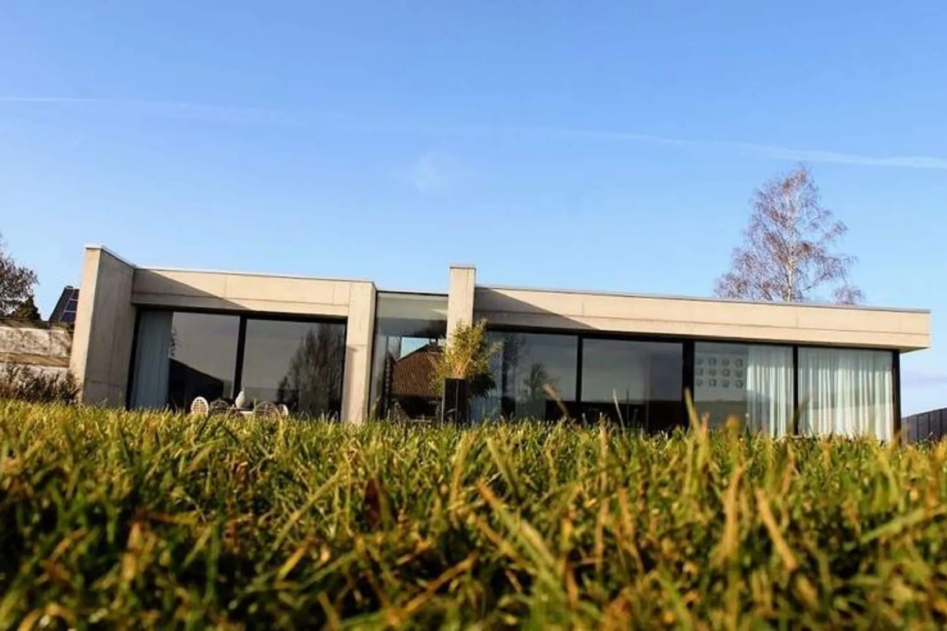 Exterieur vakantiehuis (zomer)