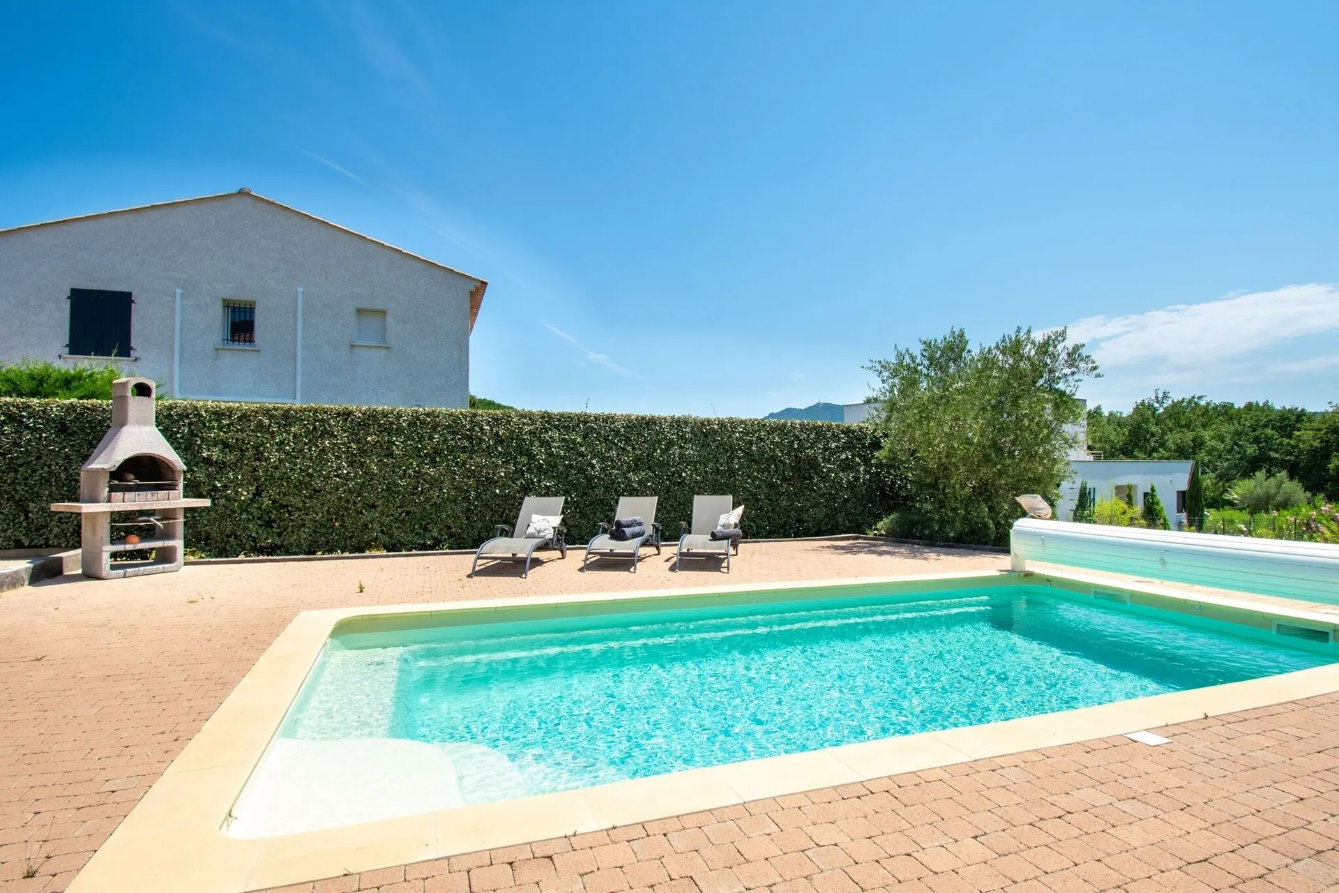 Piscine maison de vacances