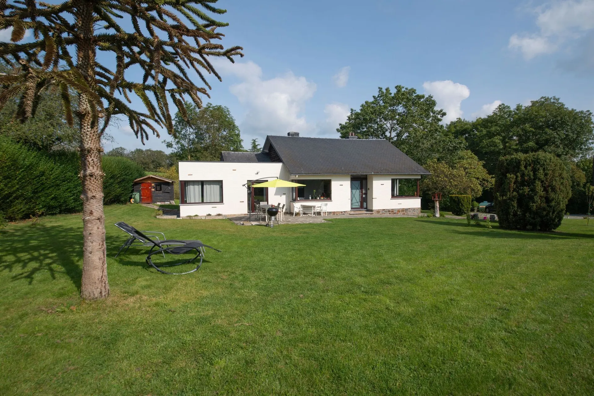 Extérieur maison de vacances (été)