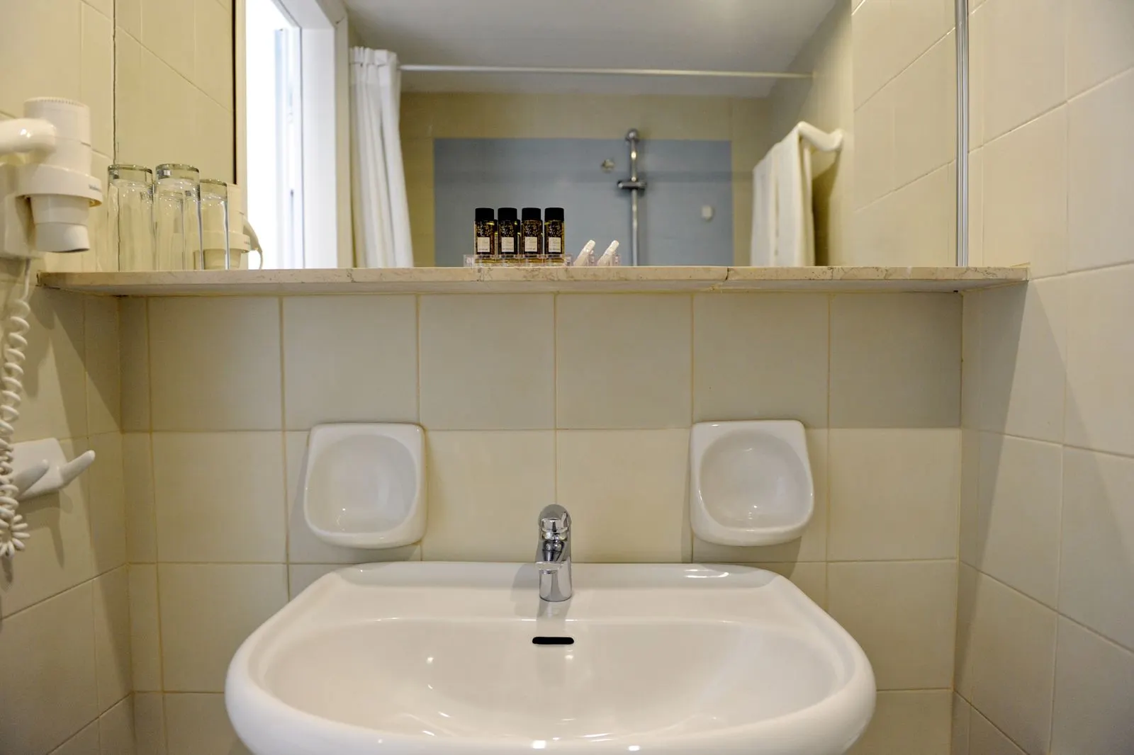 Apollon Hotel