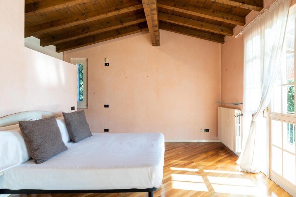 Desireè, foto 3