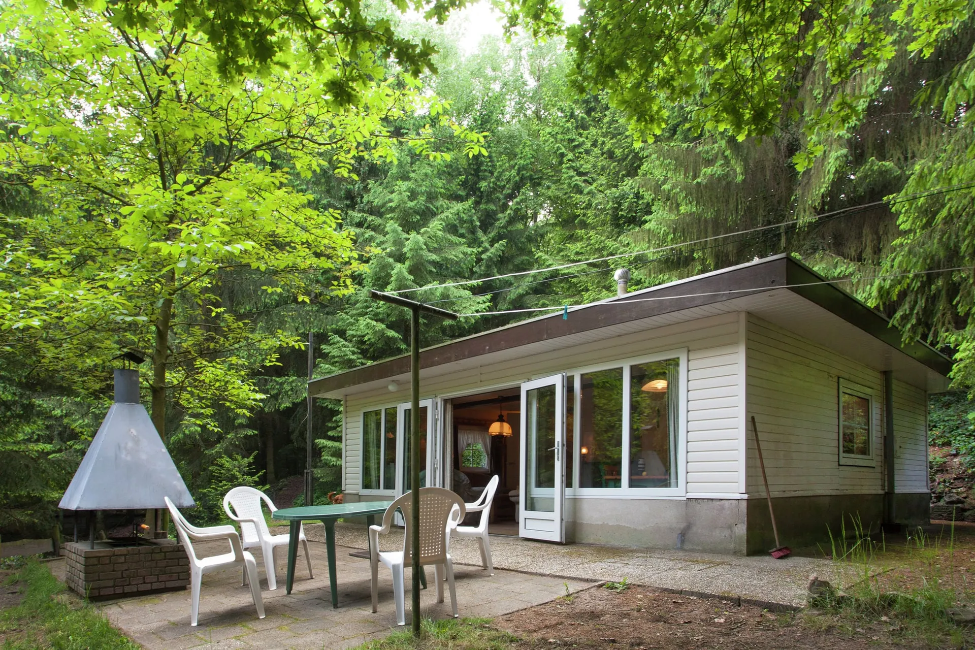 Exterieur vakantiehuis (zomer)