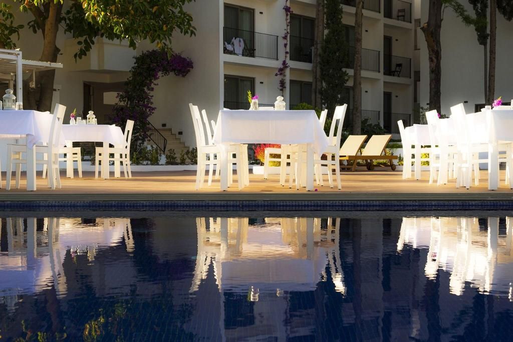 Liv Hotel by Bellazure, foto 12
