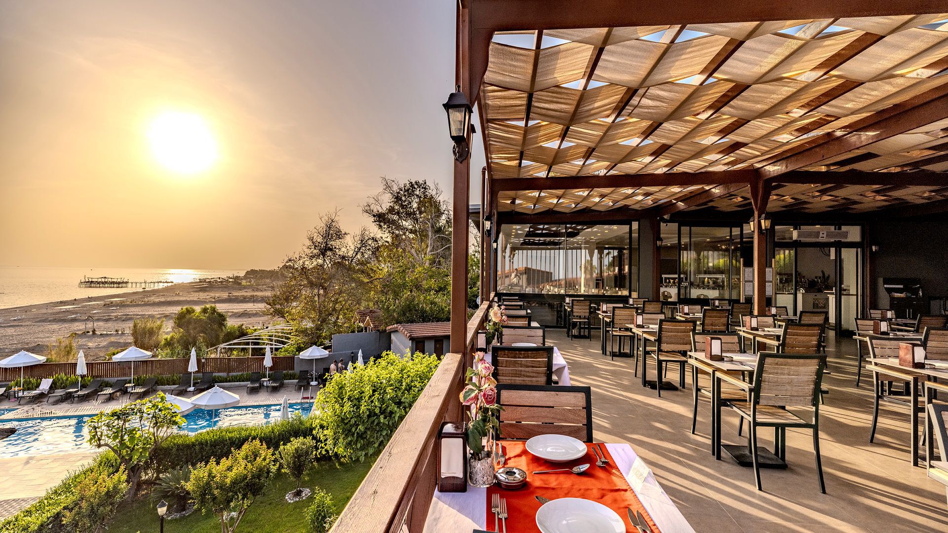 Adora Calma Beach Hotel, foto 2