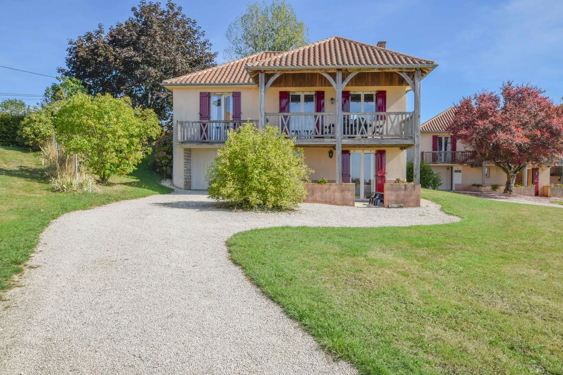 Extérieur maison de vacances (été)