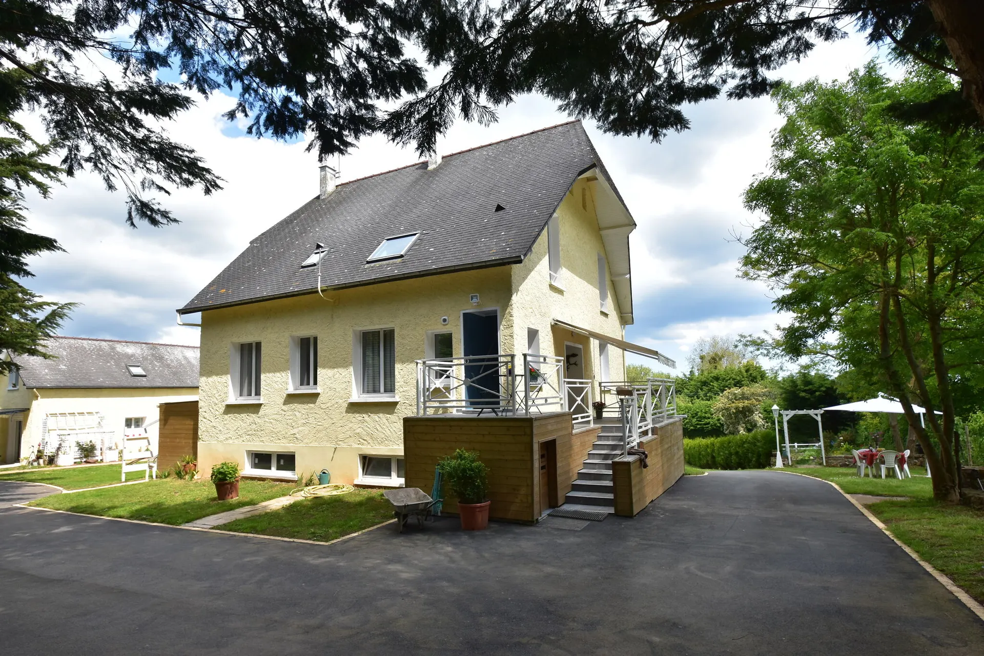 Extérieur maison de vacances (été)