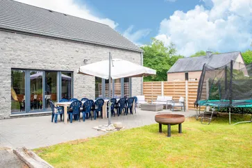 Exterieur vakantiehuis (zomer)