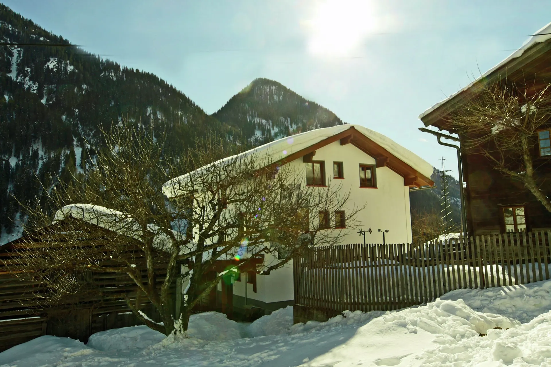 Extérieur maison de vacances (hiver)