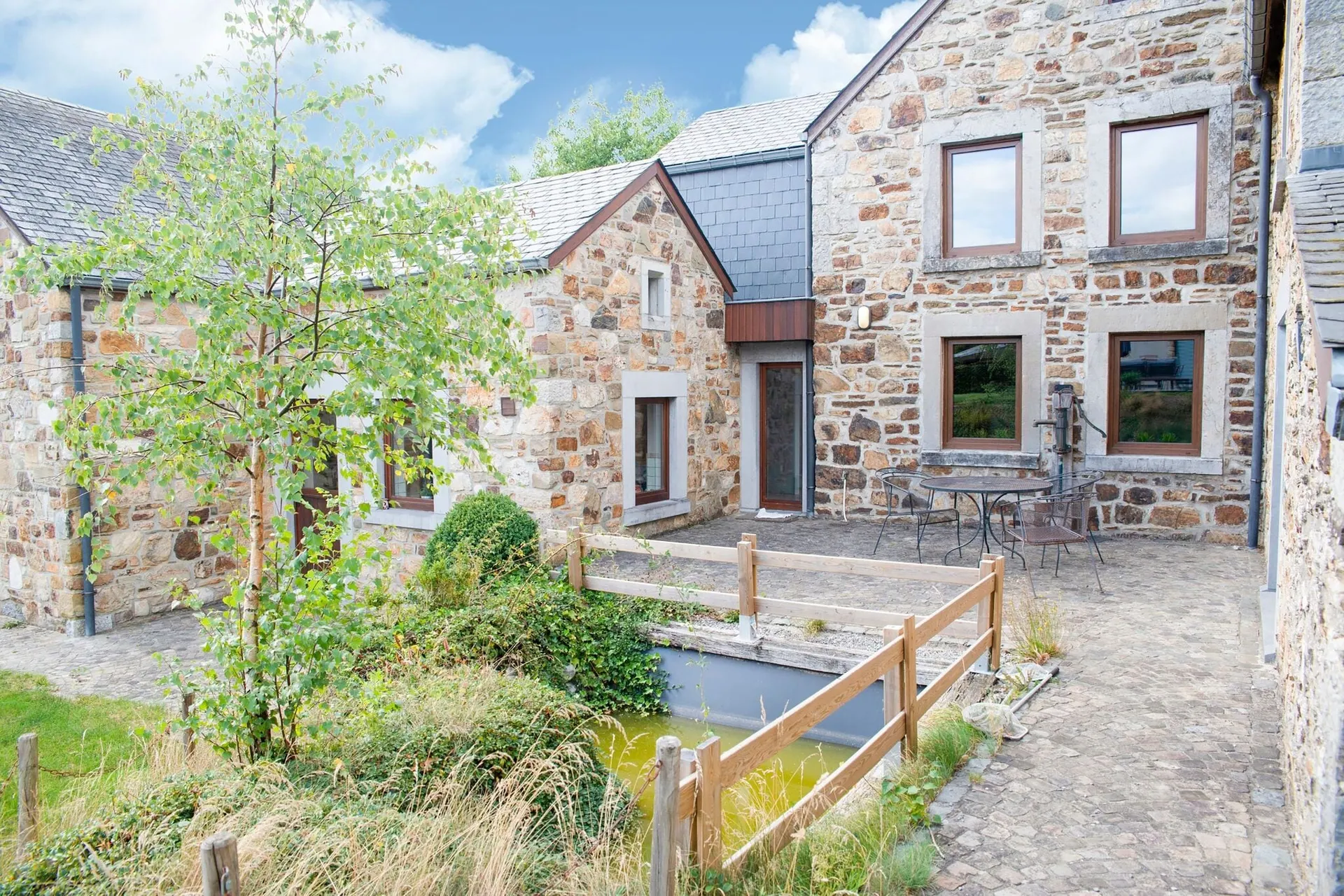 Extérieur maison de vacances (été)