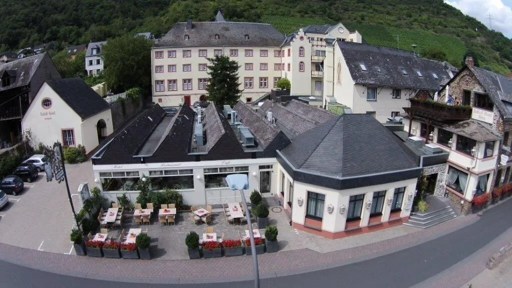 Schloß-Hotel Petry