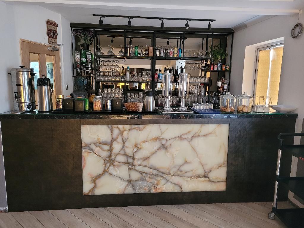 Gatwick White House, foto 15