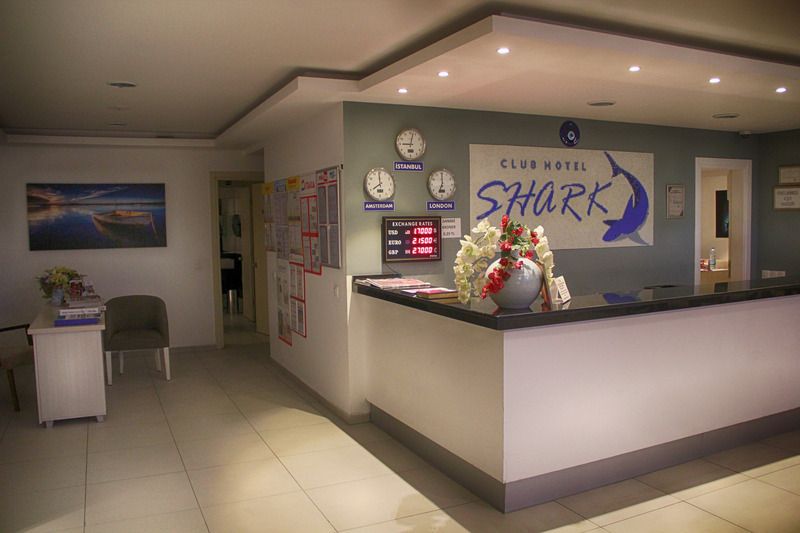 Shark Club, foto 12