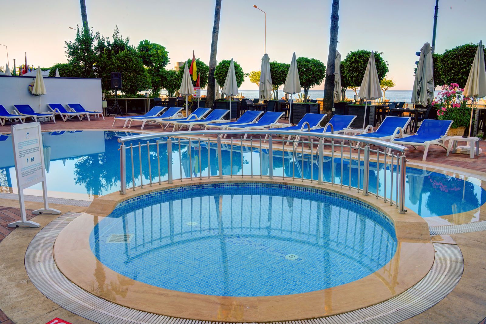 Parador Beach Hotel, foto 2