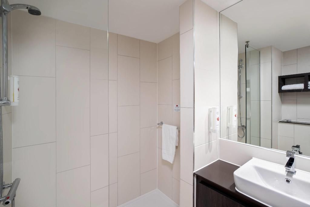 Ramada by Wyndham Leeds East, foto 10