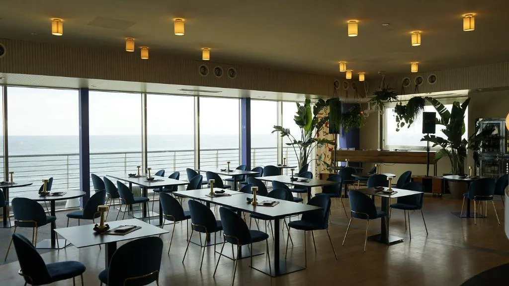 Charlie Urban Hotel