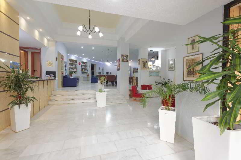 Latania Studios & Apartments, foto 8