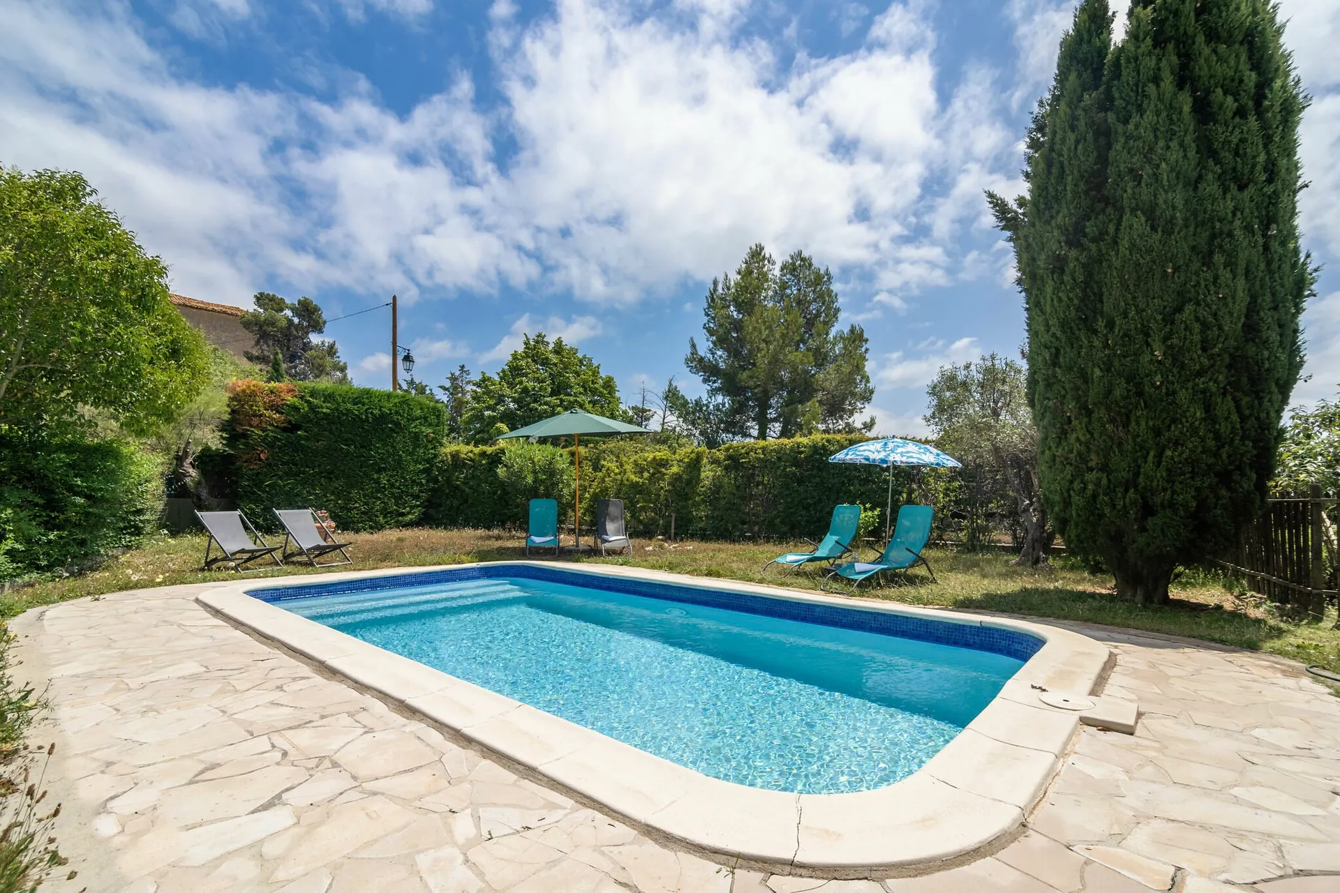 Piscine maison de vacances