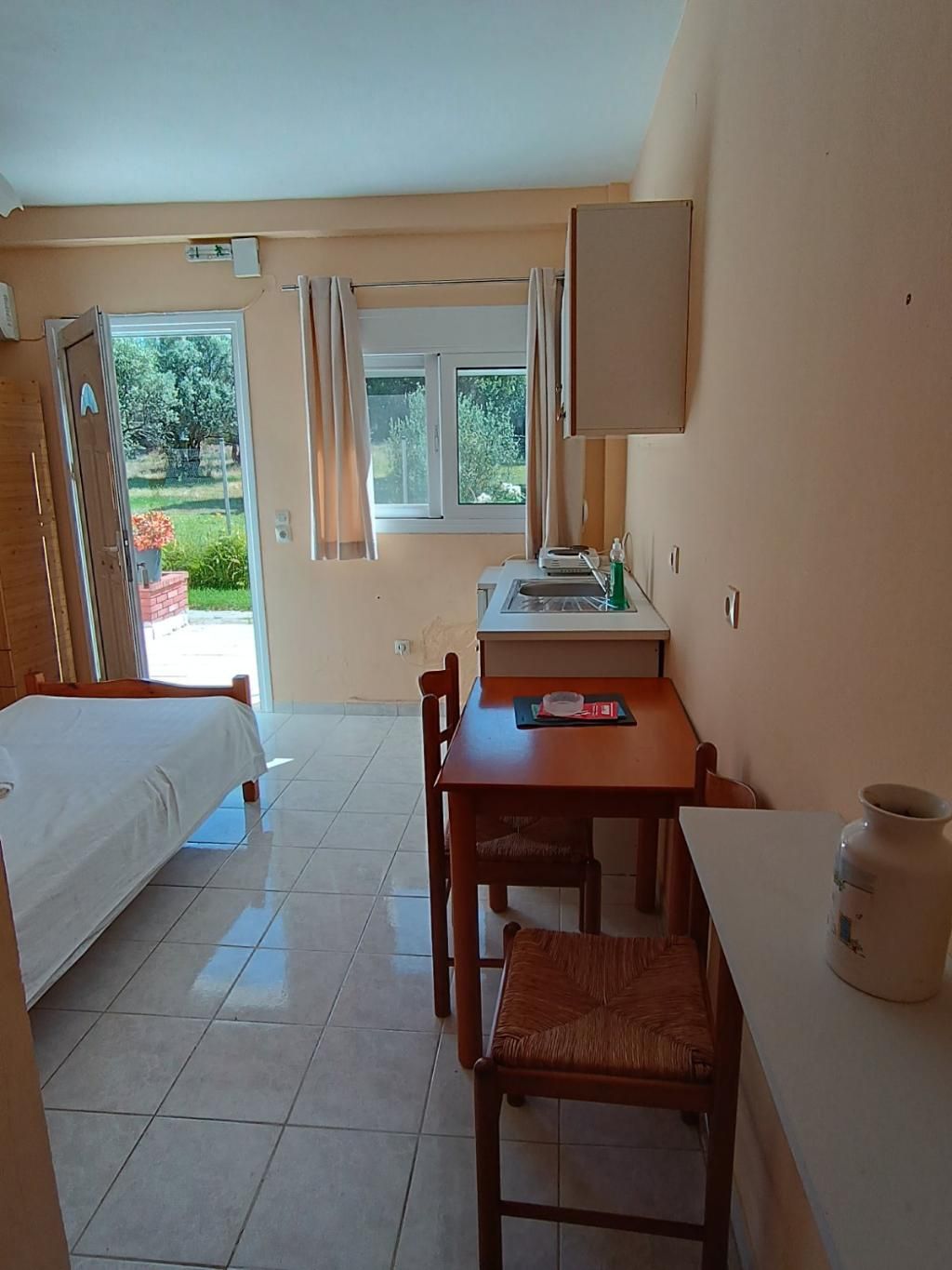 Pythos Studios & Apartments, foto 3