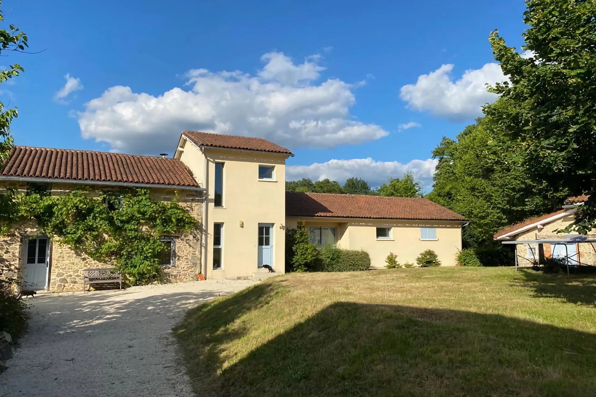 Extérieur maison de vacances (été)