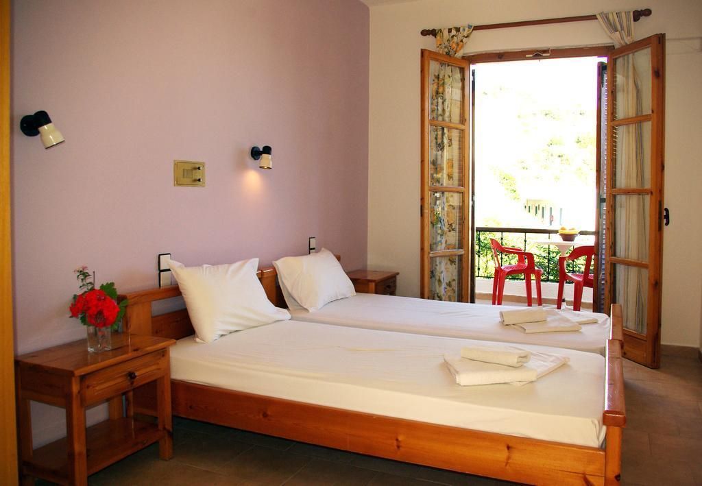 Ostria, foto 13