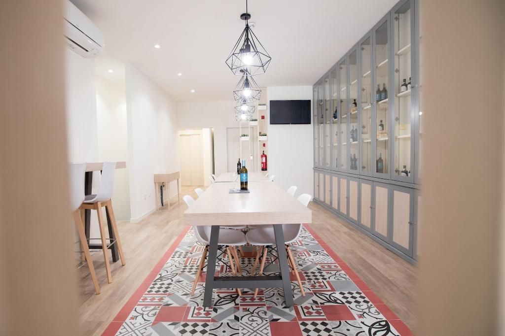 Almada Wine House, foto 12