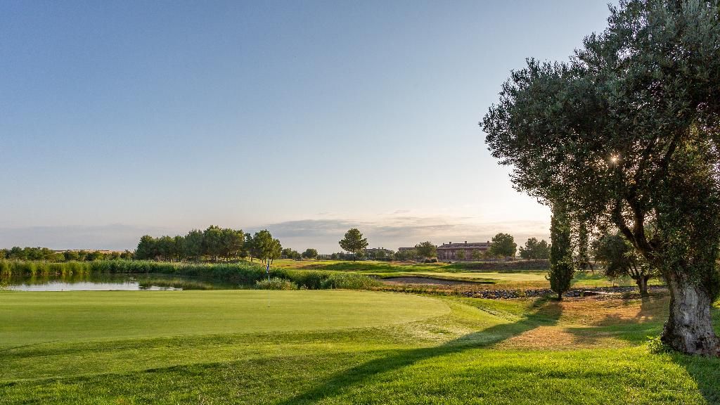 Exe Layos Golf, foto 2