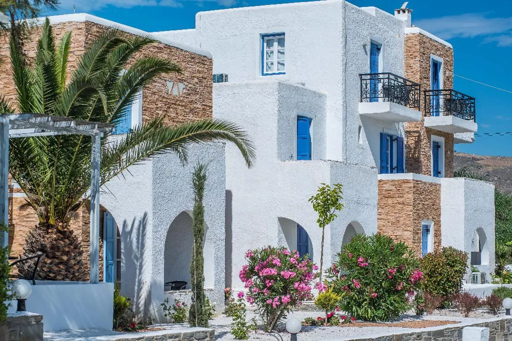 Naxos Holidays Hotel
