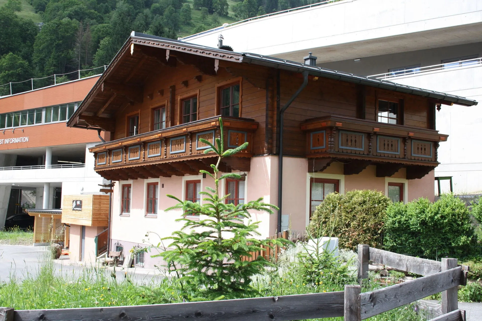 Extérieur maison de vacances (été)