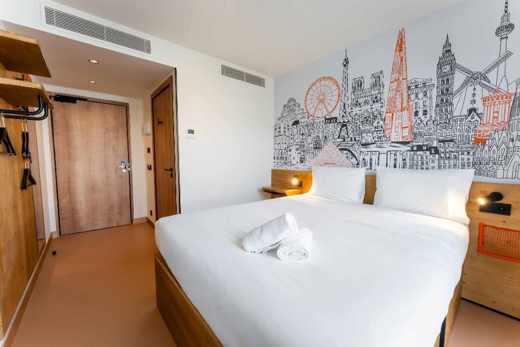 easyHotel Alicante Centro, foto 2