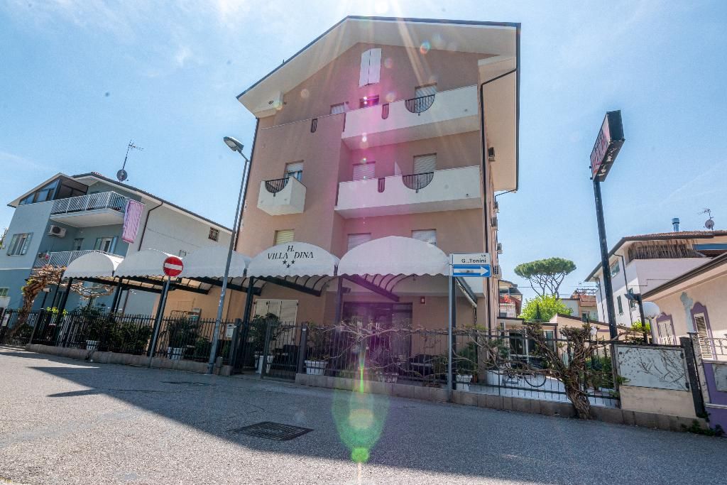 Hotel Villa Dina, foto 2