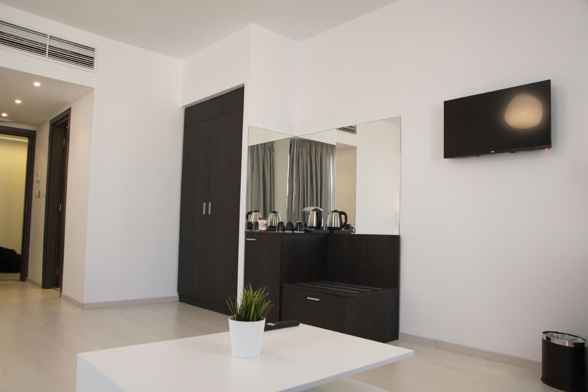 Boss Boutique Athens, foto 2