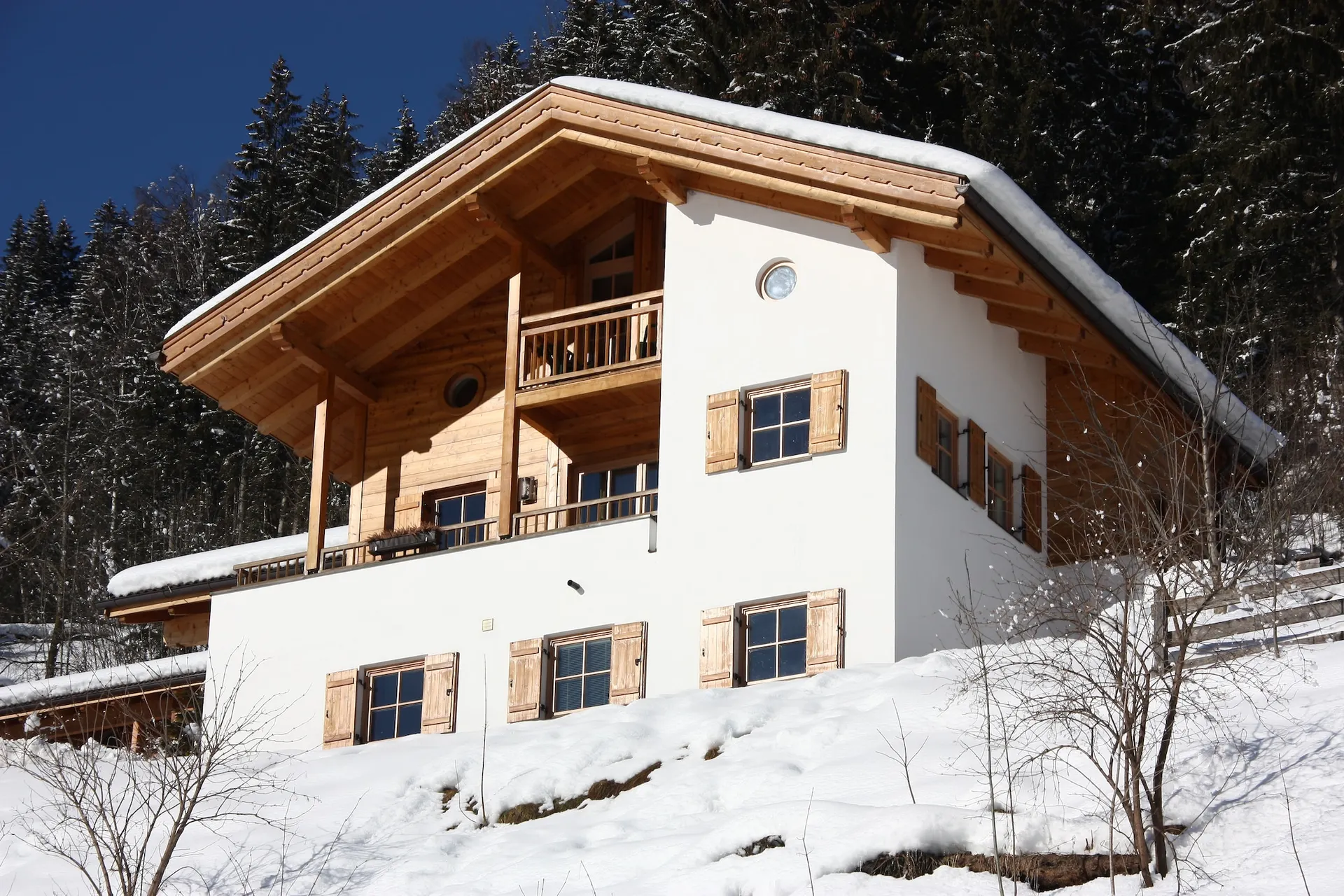 Extérieur maison de vacances (hiver)