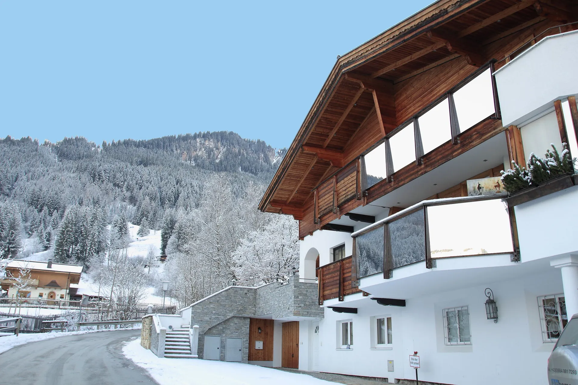 Exterieur vakantiehuis (winter)