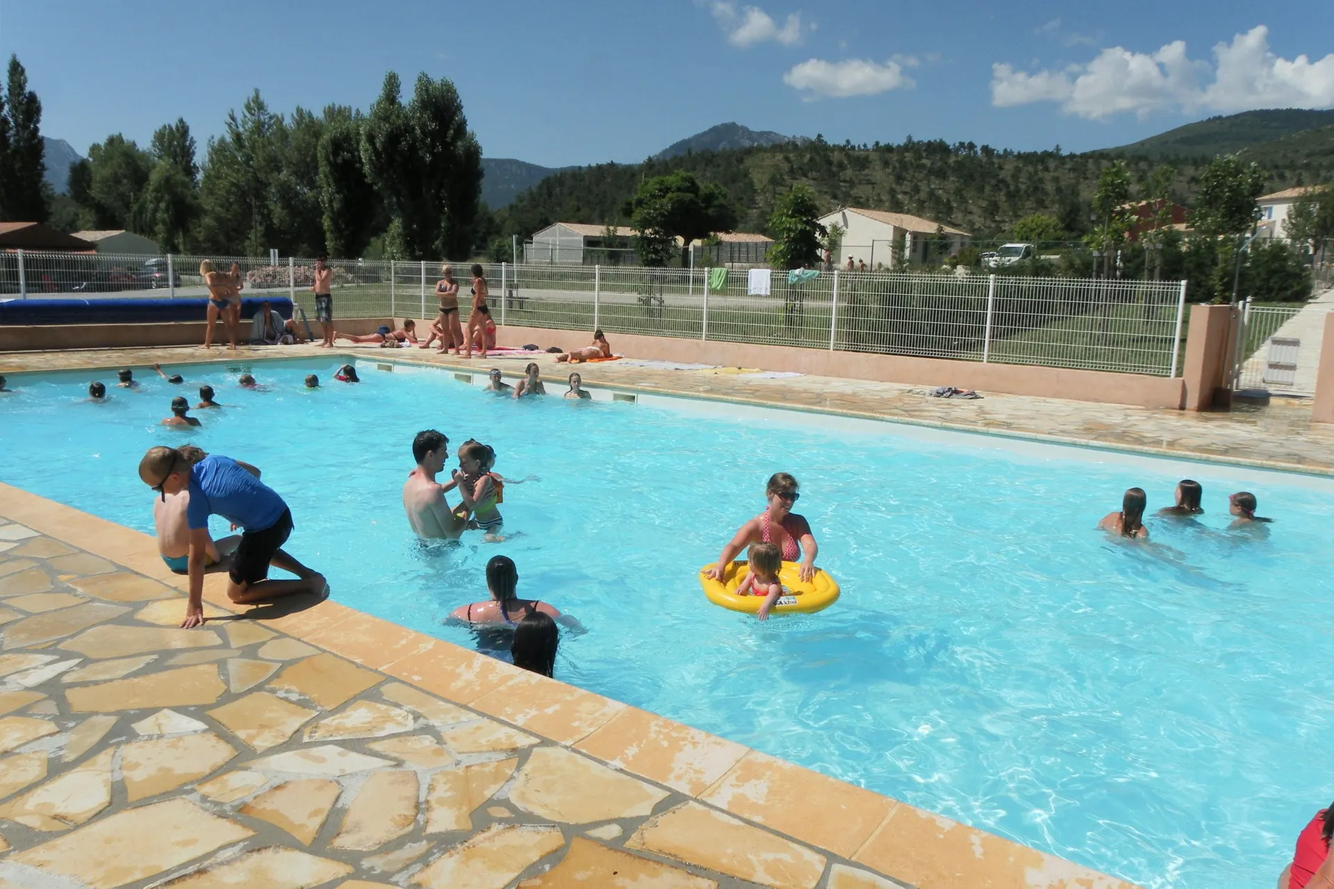Piscine maison de vacances