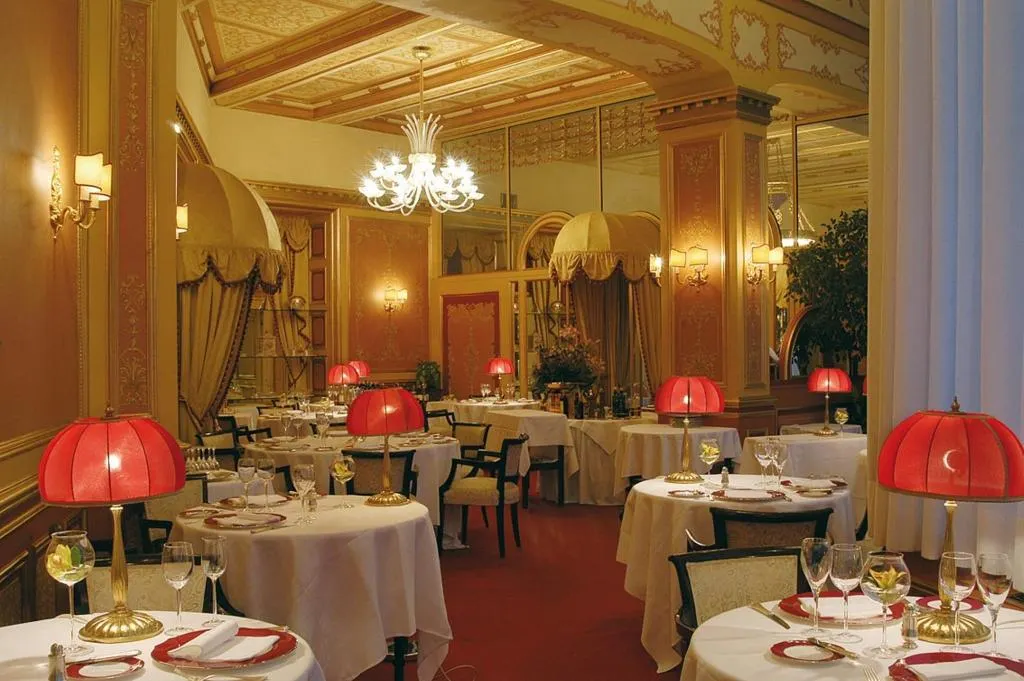 Regina Palace