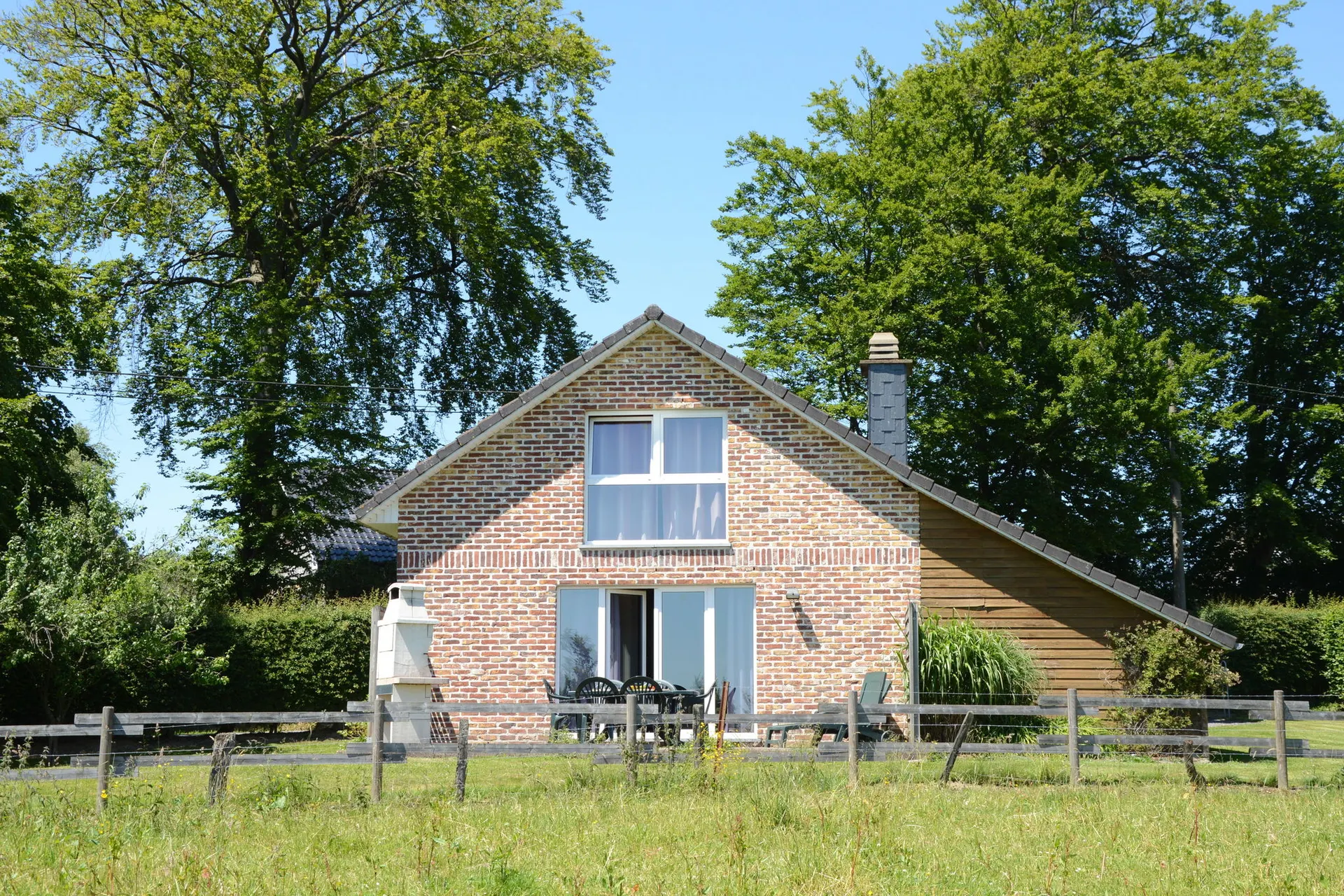 Extérieur maison de vacances (été)