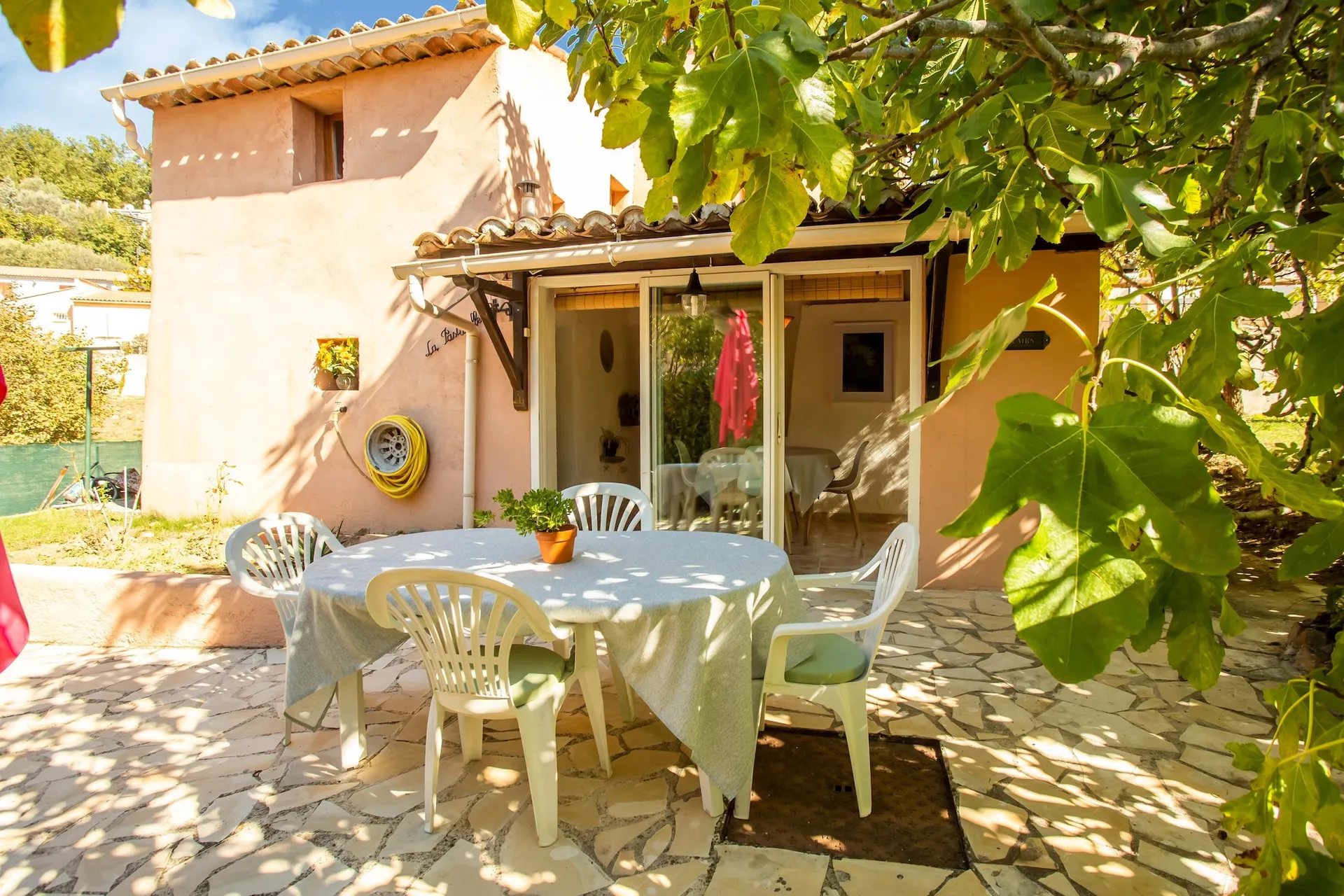Extérieur maison de vacances (été)