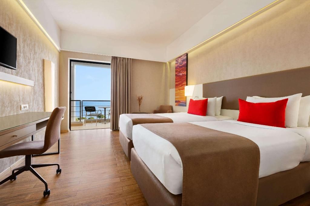 Ramada Plaza by Wyndham Thraki, foto 12