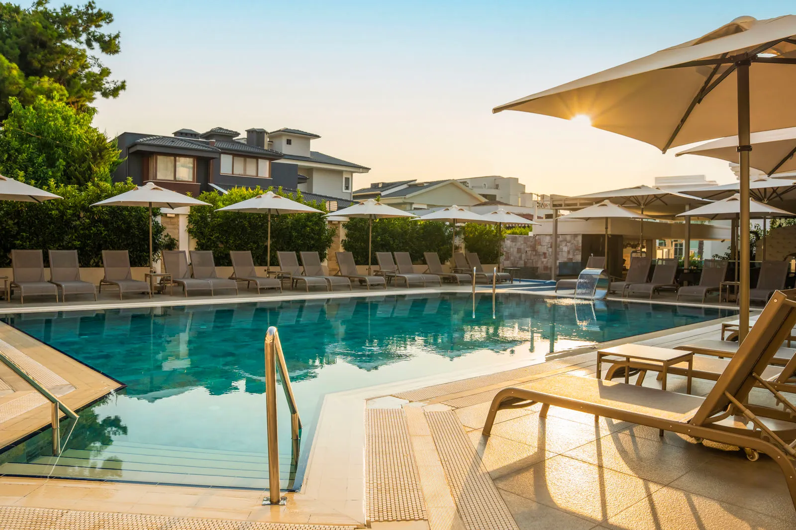 Banu Hotel