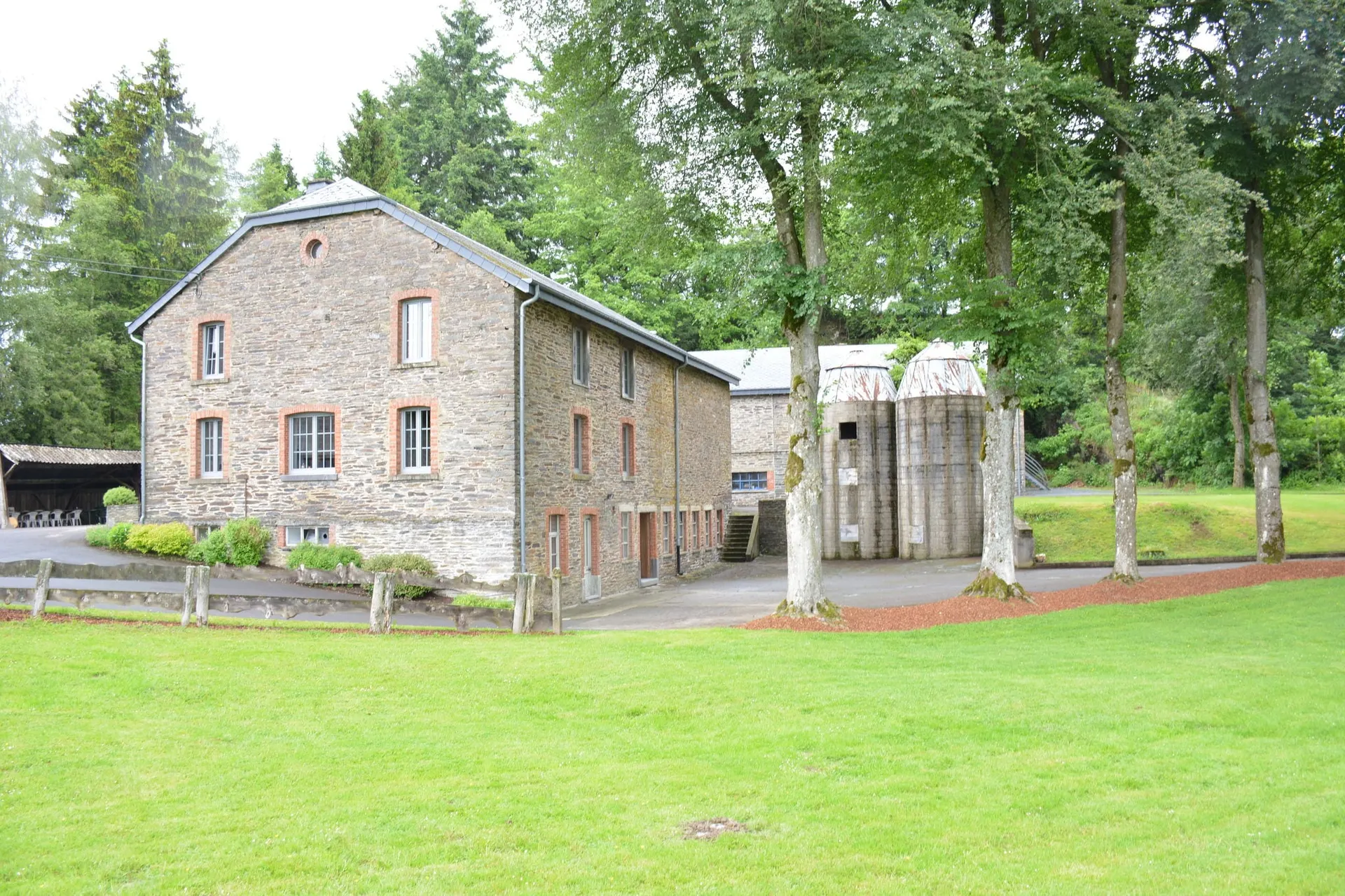 Exterieur vakantiehuis (zomer)