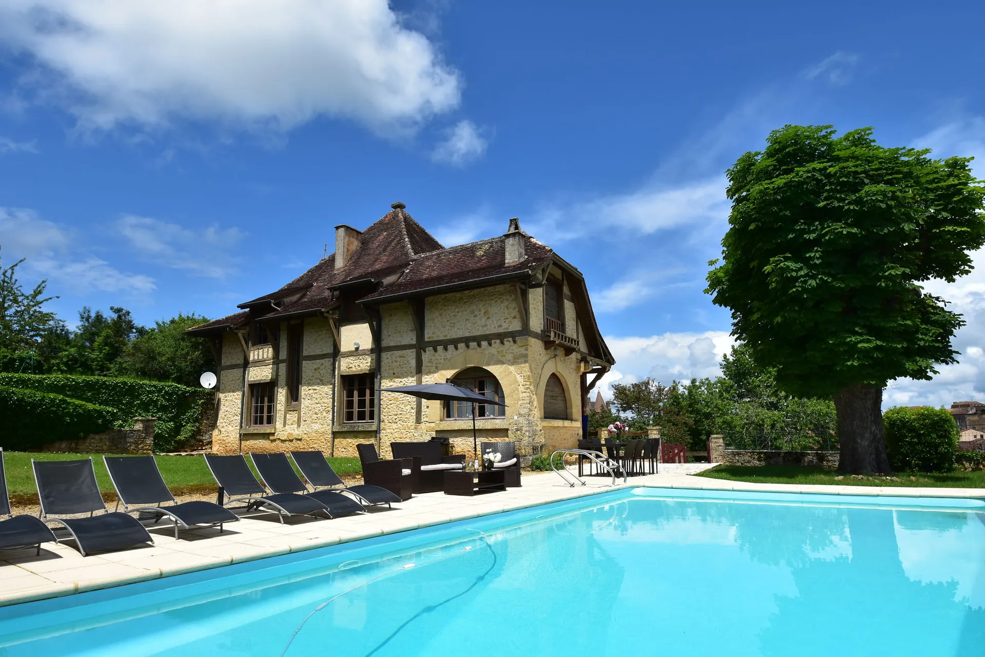 Extérieur maison de vacances (été)