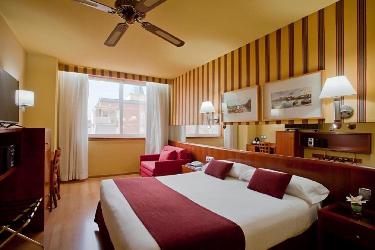 Hotel ILUNION Les Corts, foto 8