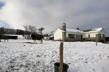 Exterieur vakantiehuis (winter)