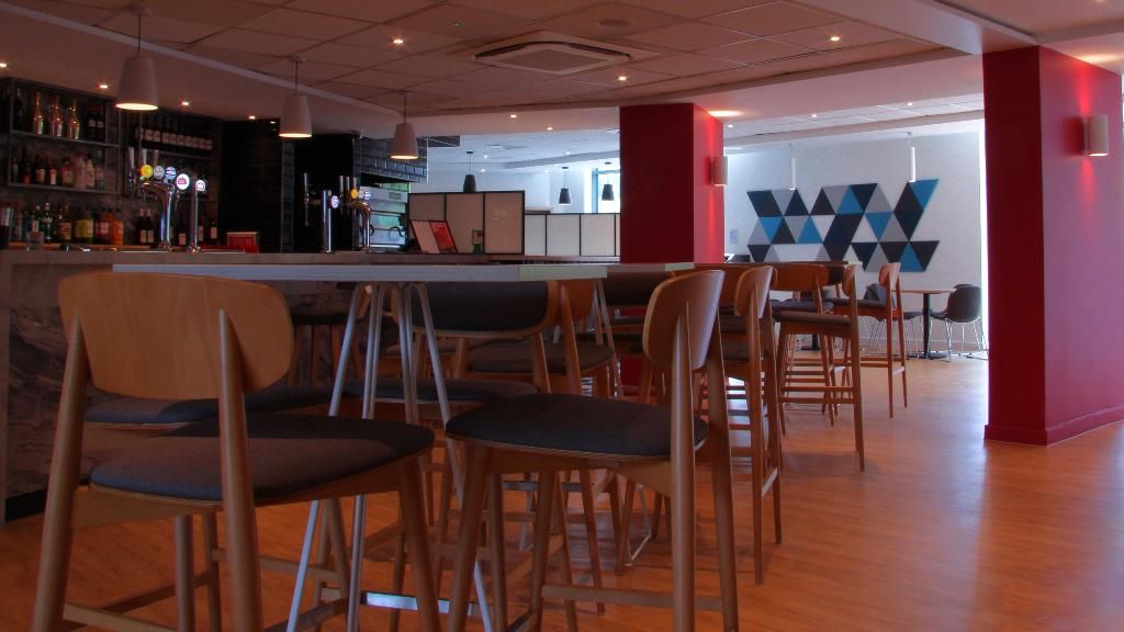 Holiday Inn Express London - Stansted Airport, foto 8