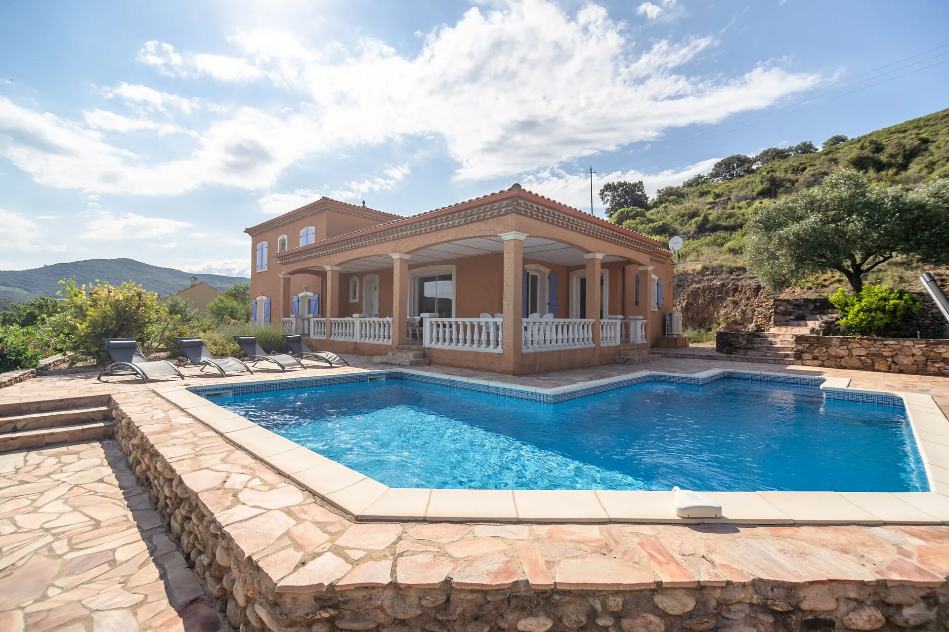 Extérieur maison de vacances (été)