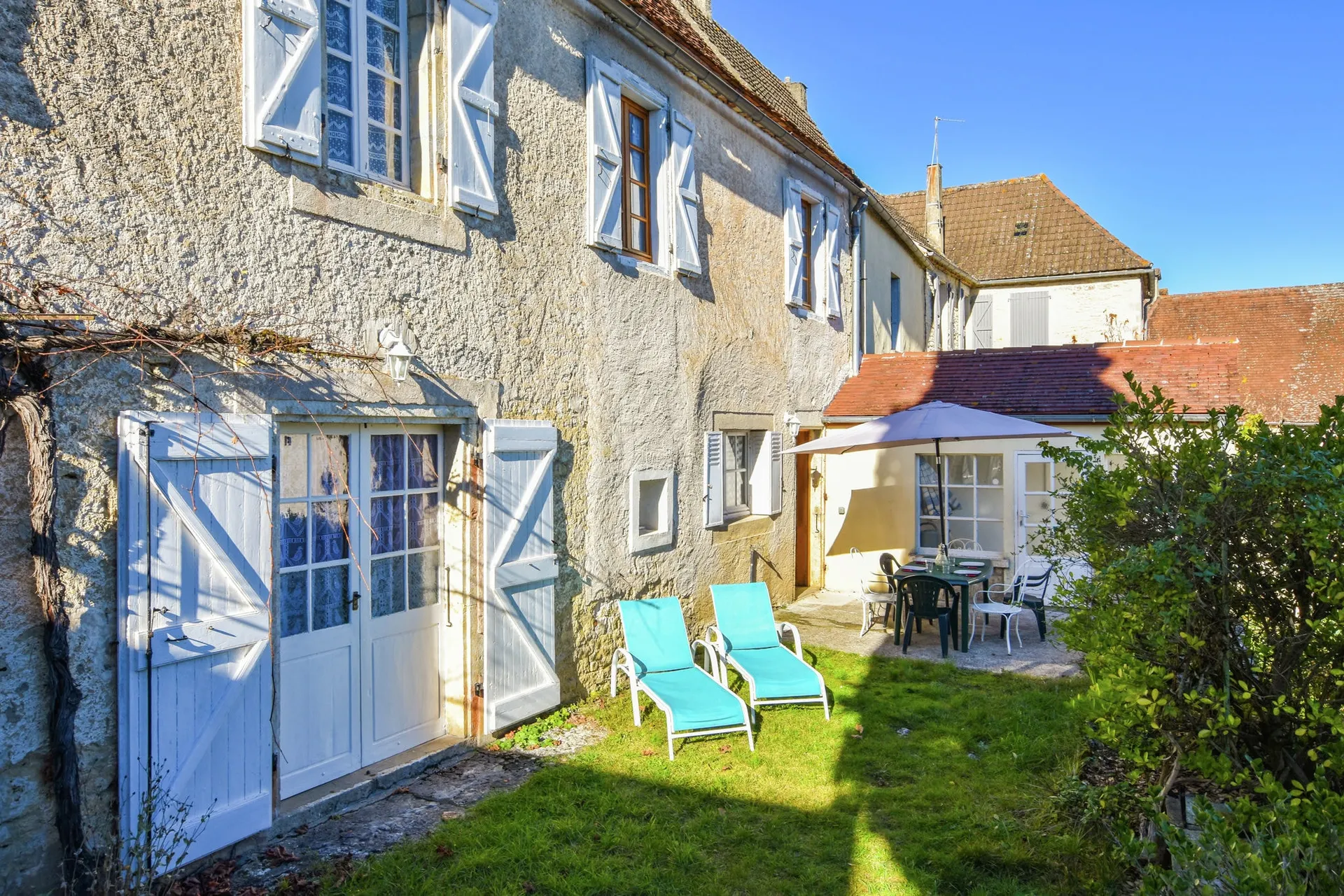 Exterieur vakantiehuis (zomer)
