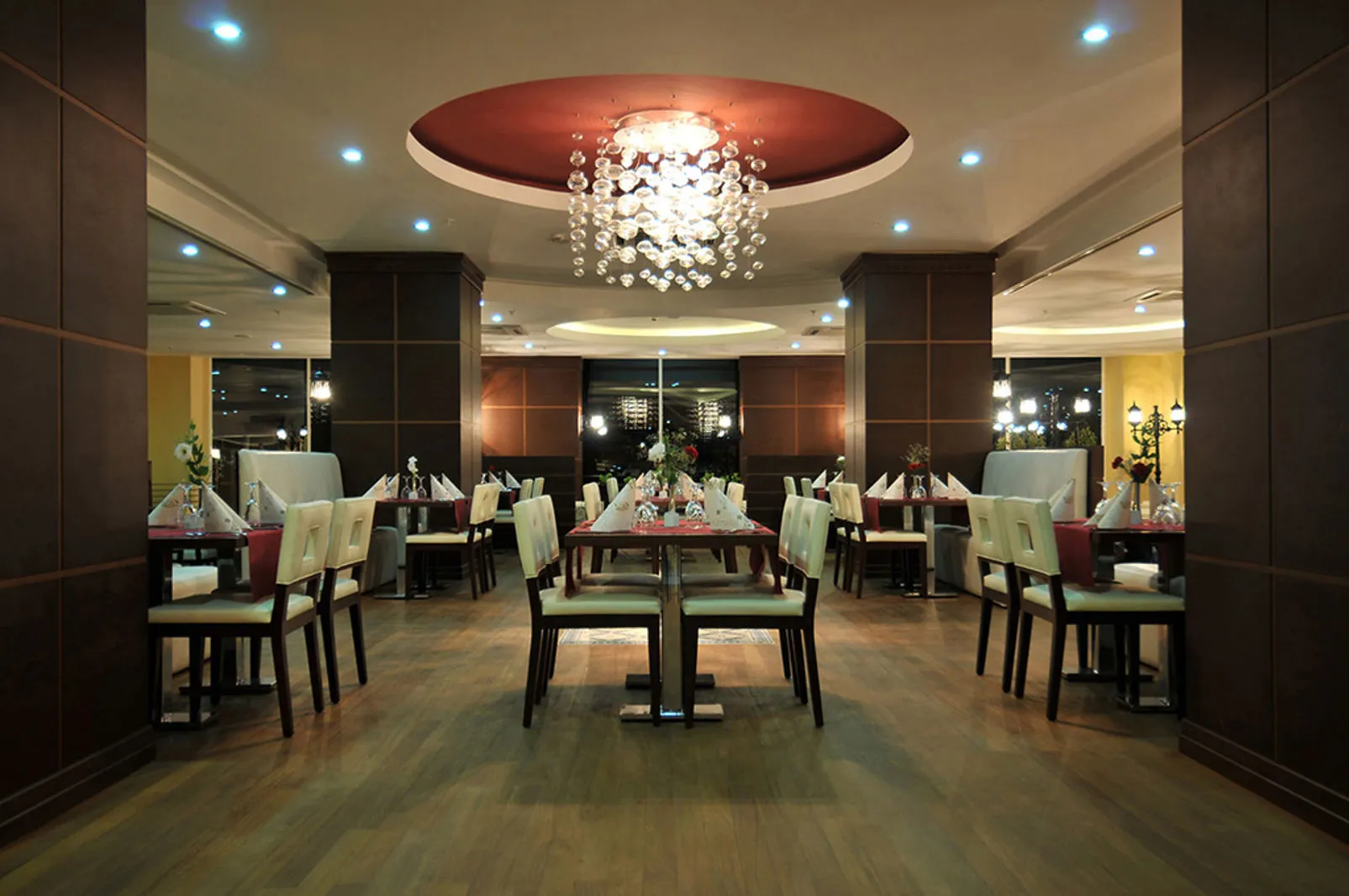 Gold City Hotel